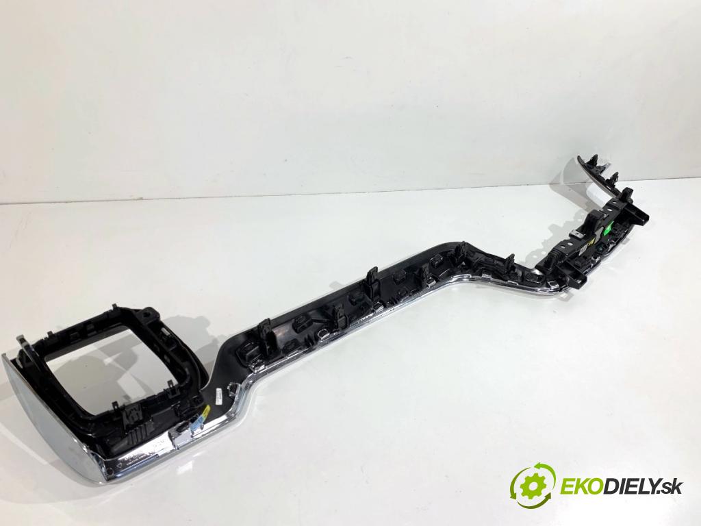 VOLVO XC60 II SUV 2020 173 kW B5 Mild-Hybrid AWD 1969 lišty kryt 31417638 31417636 (Lišta)