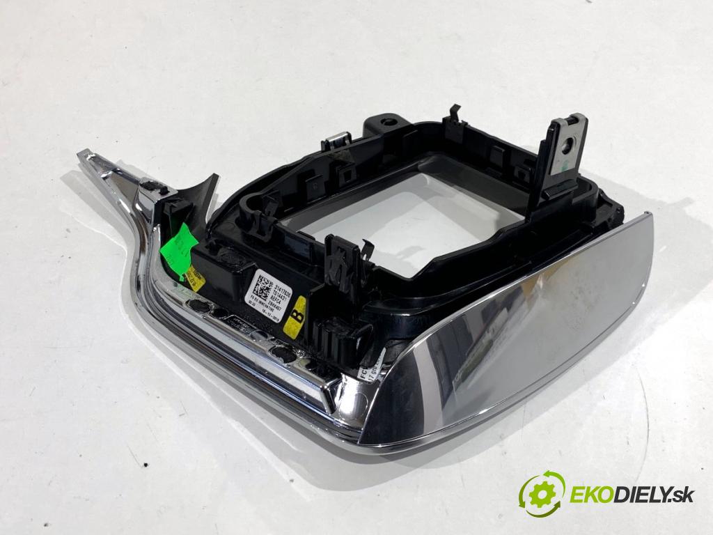 VOLVO XC60 II SUV 2020 173 kW B5 Mild-Hybrid AWD 1969 lišty kryt 31417638 31417636 (Lišta)