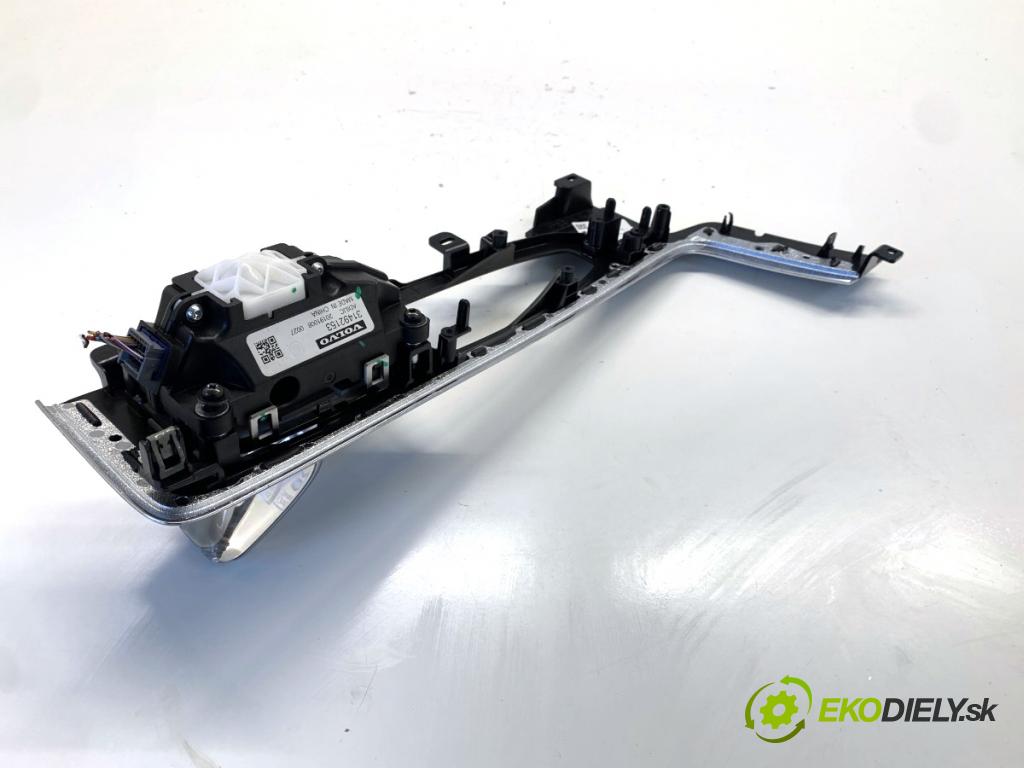 VOLVO XC60 II SUV 2020 173 kW B5 Mild-Hybrid AWD 1969 Kulisa 31492153 (Rýchlostná páka (kulisa))