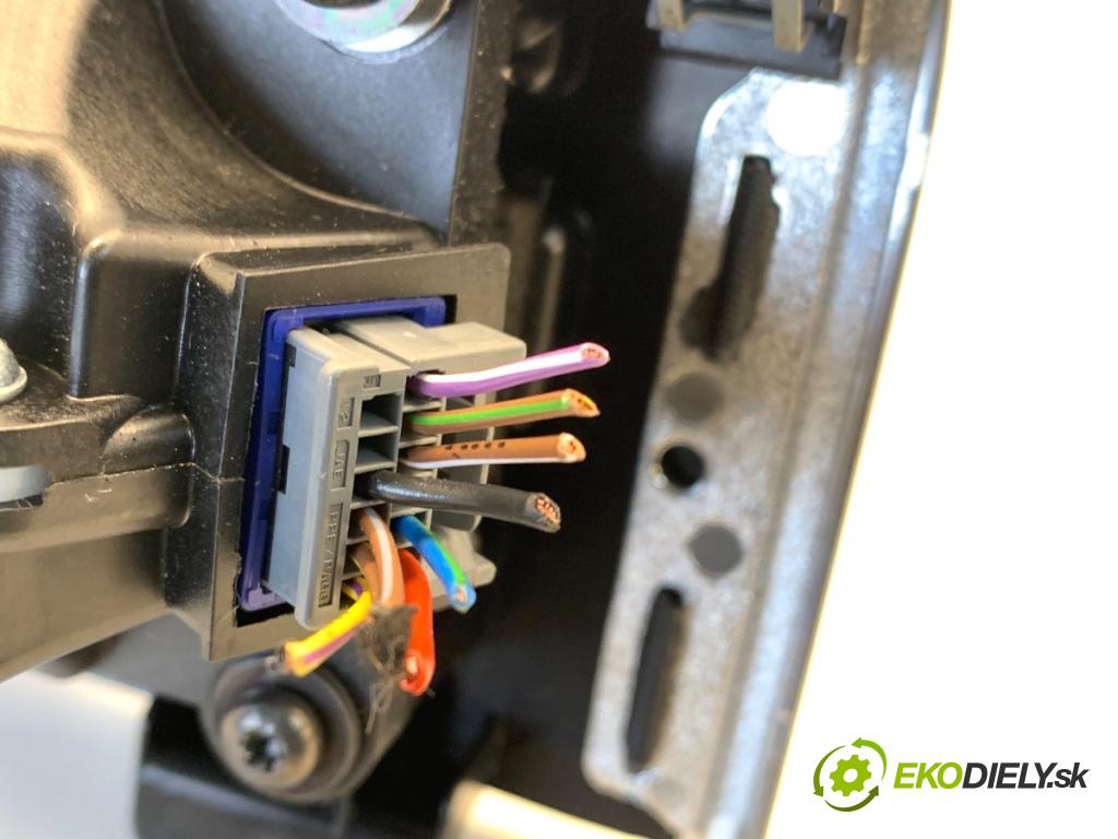 VOLVO XC60 II SUV 2020 173 kW B5 Mild-Hybrid AWD 1969 Kulisa 31492153 (Rýchlostná páka (kulisa))