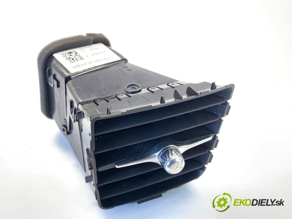 VOLVO XC60 II SUV 2020 173 kW B5 Mild-Hybrid AWD 1969 Mriežky kúrenia ľavy predný 31417691