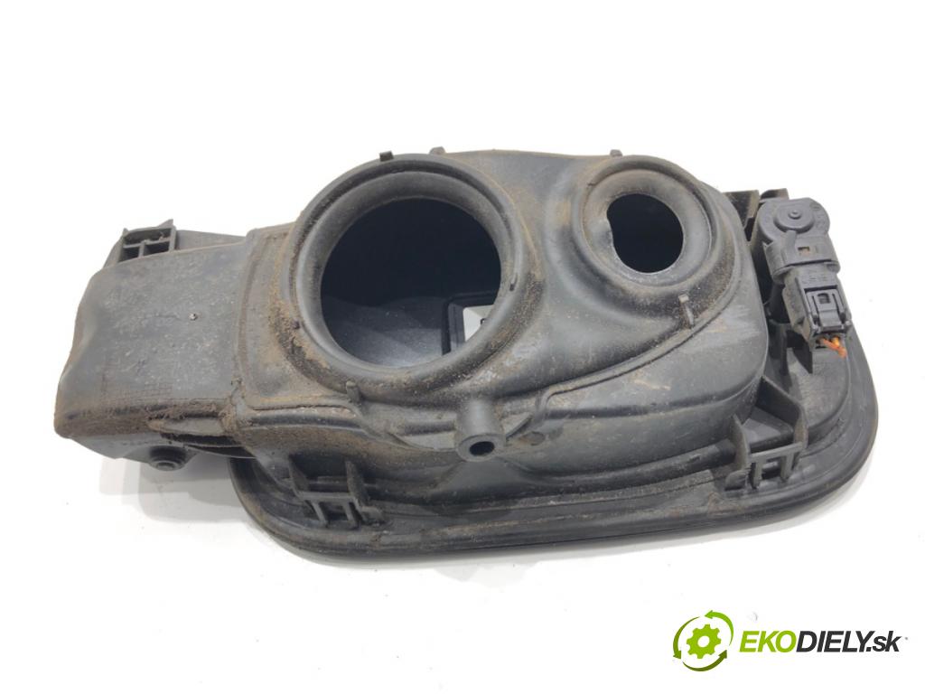 VOLVO XC60 II SUV 2020 173 kW B5 Mild-Hybrid AWD 1969 Dvierka nádrže paliva  (Kľučka dverí ostatné)