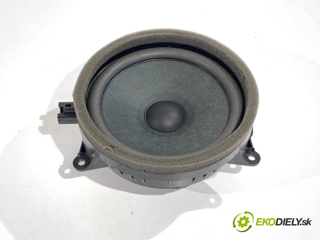 VOLVO XC60 II SUV 2020 173 kW B5 Mild-Hybrid AWD 1969 reproduktory 31489120 31456863