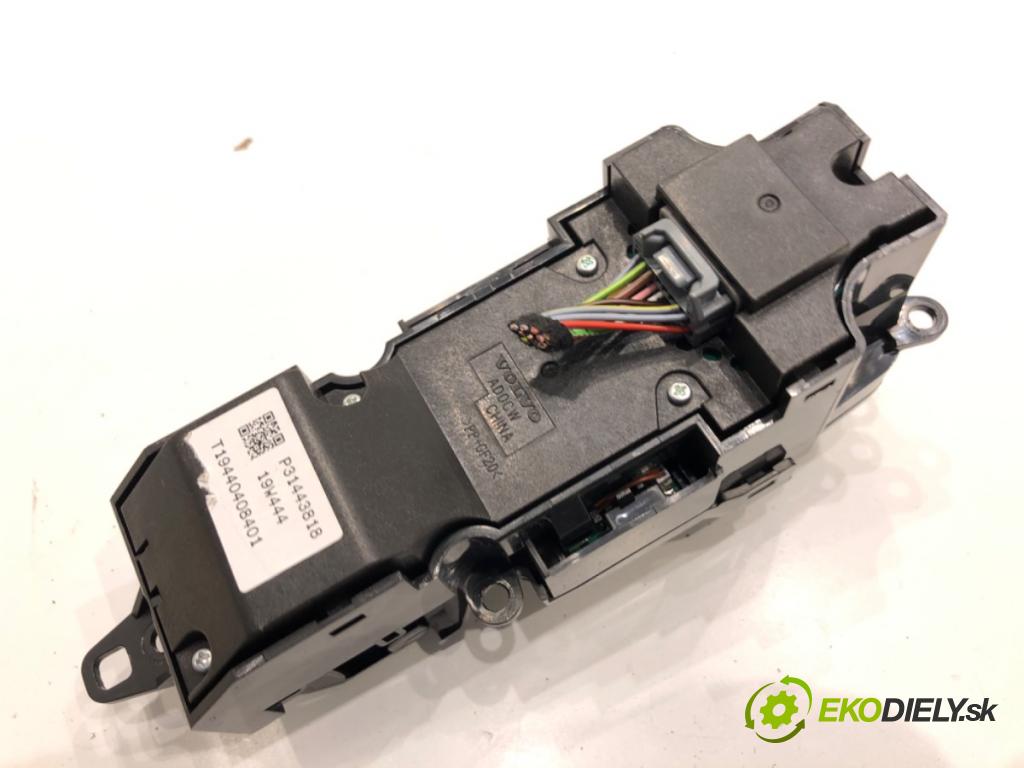 VOLVO XC60 II SUV 2020 173 kW B5 Mild-Hybrid AWD 1969 Kulisa brzdy ručnej brzdy 31443818