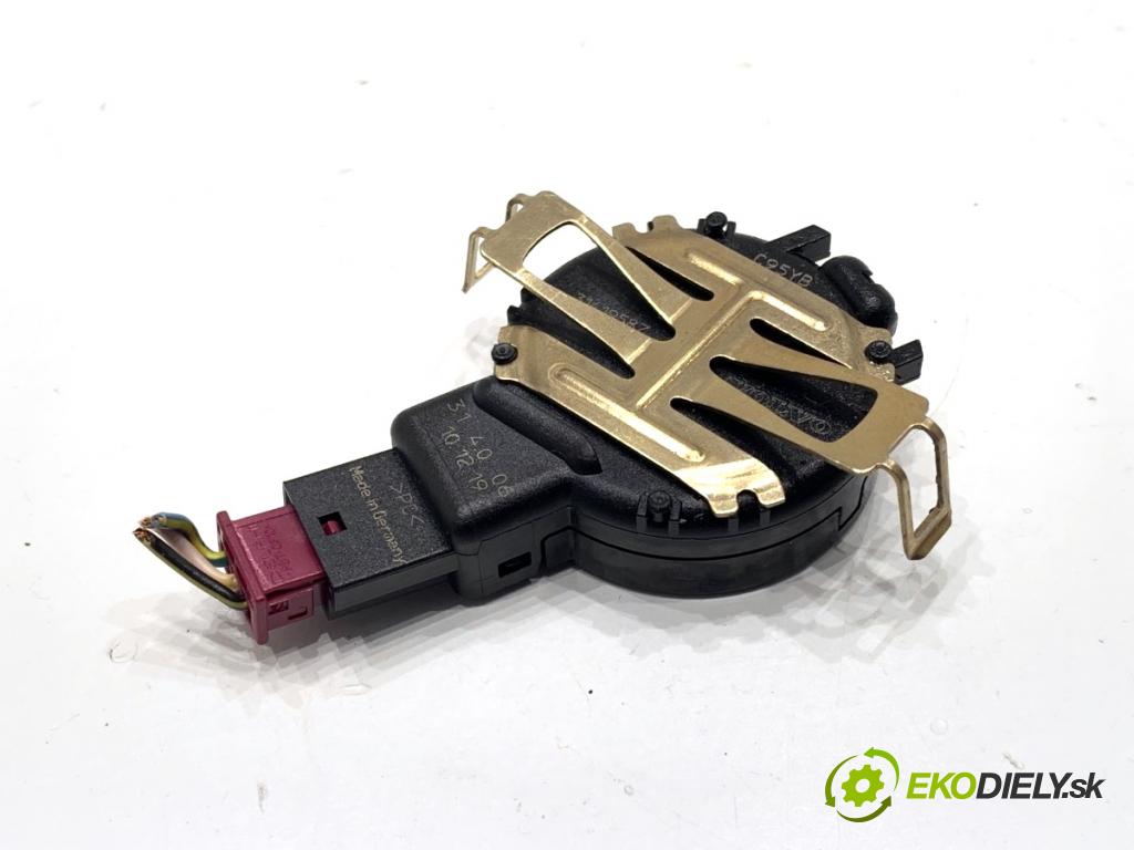 VOLVO XC60 II SUV 2020 173 kW B5 Mild-Hybrid AWD 1969 snímač deště 31419587 (Snímač deště)