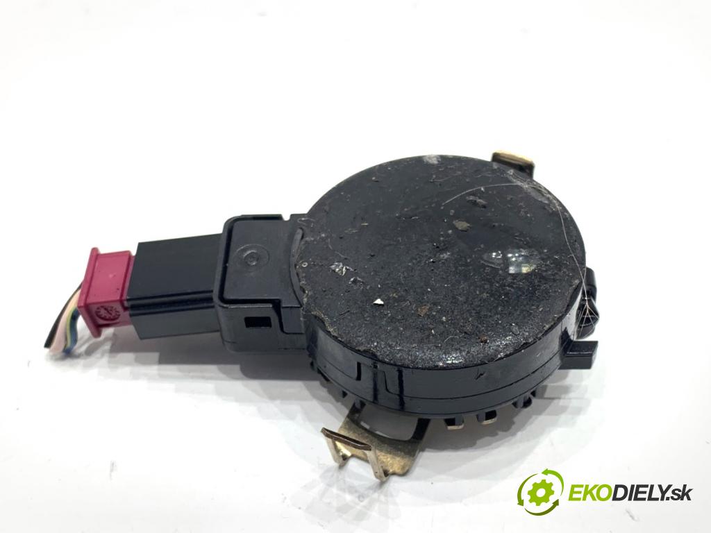 VOLVO XC60 II SUV 2020 173 kW B5 Mild-Hybrid AWD 1969 snímač deště 31419587 (Snímač deště)