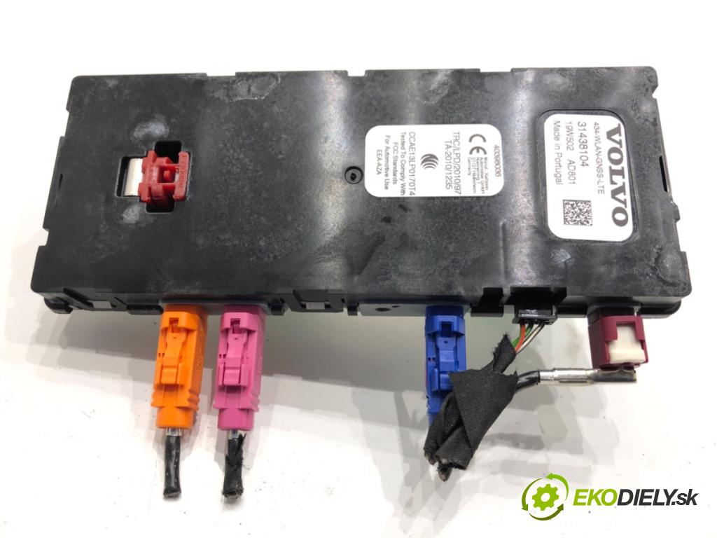 VOLVO XC60 II SUV 2020 173 kW B5 Mild-Hybrid AWD 1969 ANTENA 31438104