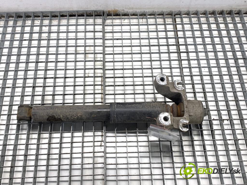 VOLVO XC60 II SUV 2020 173 kW B5 Mild-Hybrid AWD 1969 Tlmič pravy zad P32246748