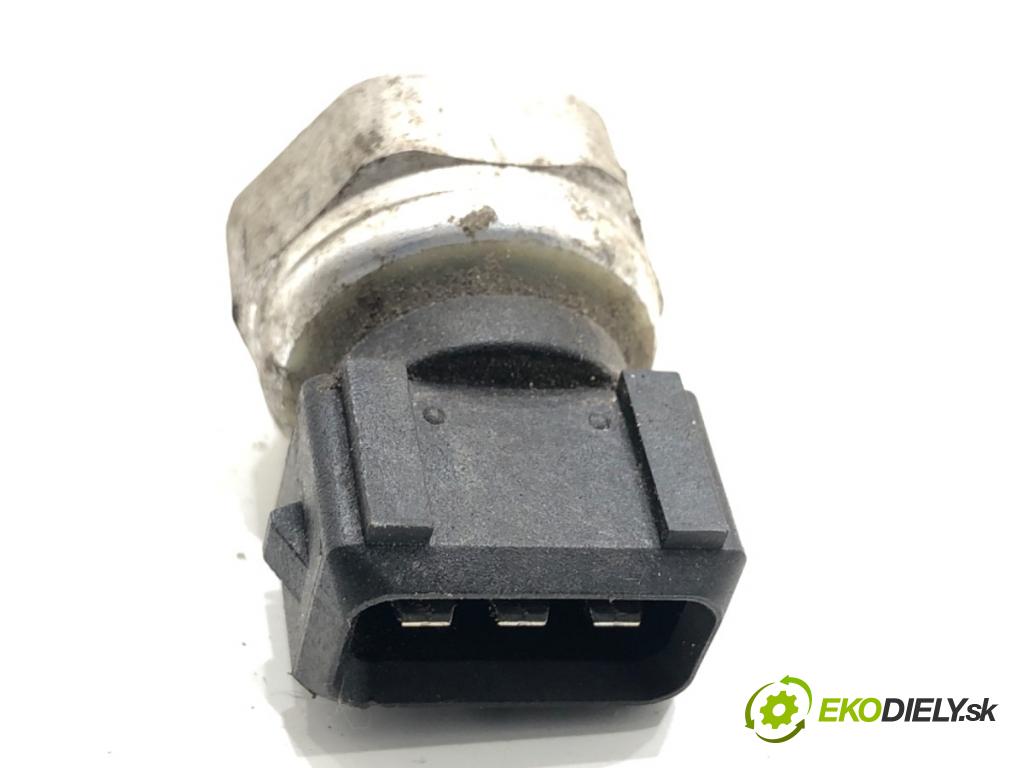 VOLVO XC60 II SUV 2020 173 kW B5 Mild-Hybrid AWD 1969 snímač klimatizace 31368366 (Snímač klimatizace)