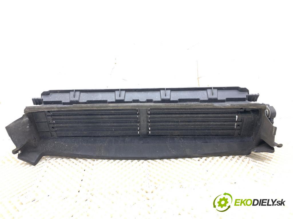 VOLVO XC60 II SUV 2020 173 kW B5 Mild-Hybrid AWD 1969 volant vzduchu 31425366