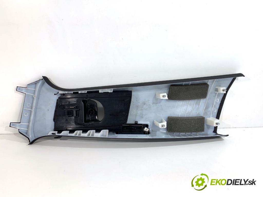 VOLVO XC60 II SUV 2020 173 kW B5 Mild-Hybrid AWD 1969 Clona stĺpika pravy zad 32132589