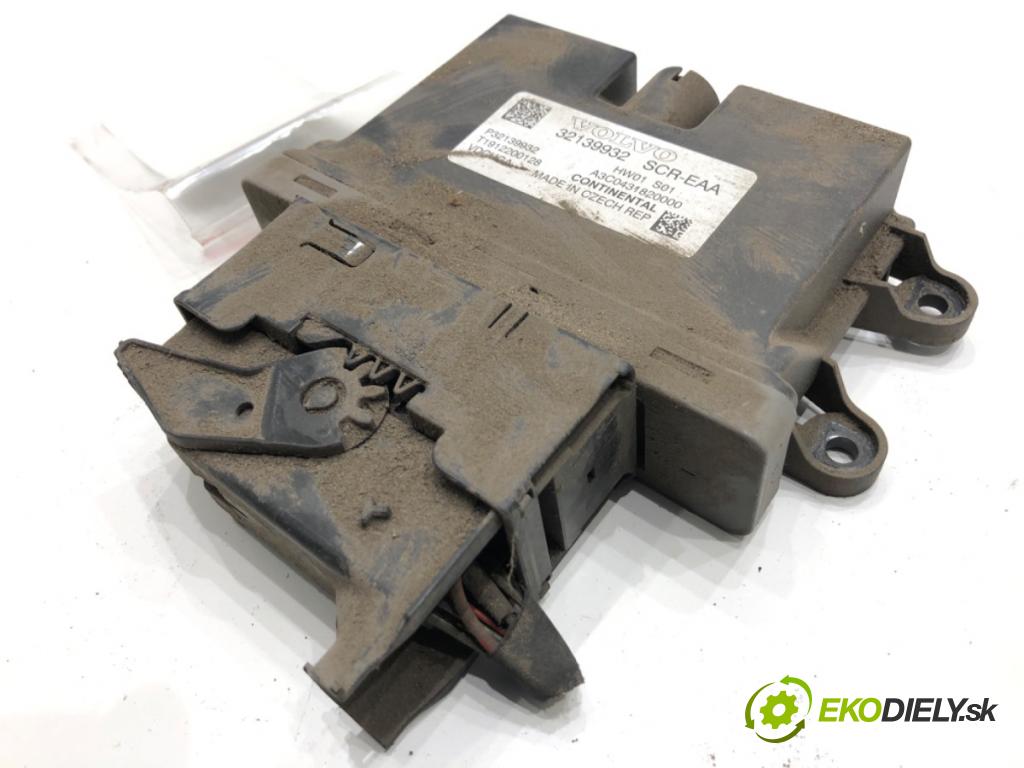 VOLVO XC60 II SUV 2020 173 kW B5 Mild-Hybrid AWD 1969 Modul SCR: 32139932