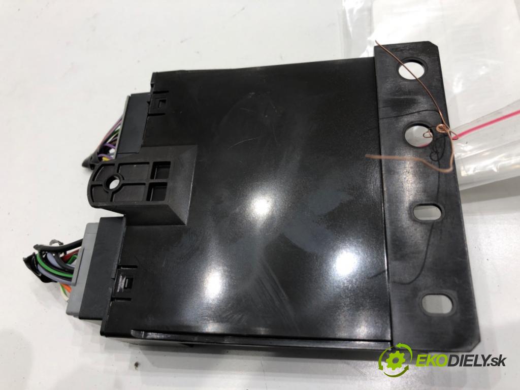 VOLVO XC60 II SUV 2020 173 kW B5 Mild-Hybrid AWD 1969 Modul dverí 32214270