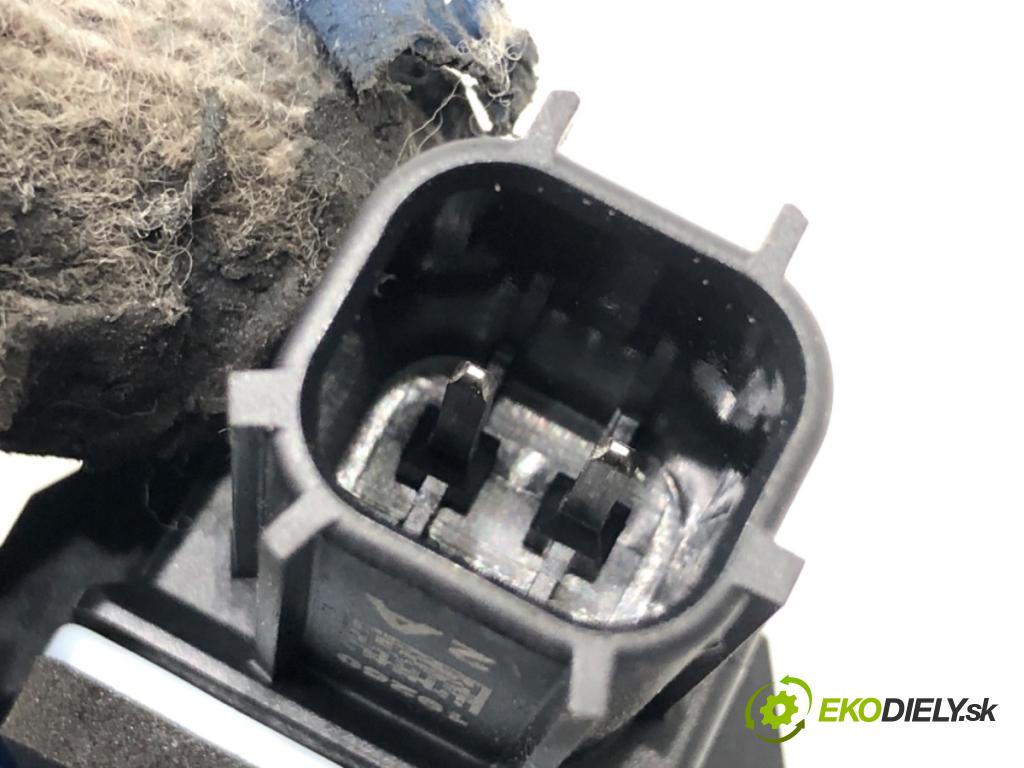 VOLVO XC60 II SUV 2020 173 kW B5 Mild-Hybrid AWD 1969 snímač nárazu 31406731 (Snímač nárazu)