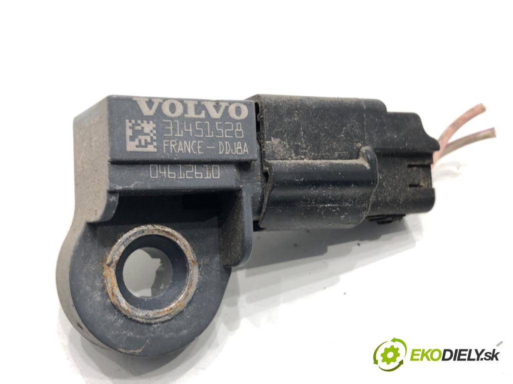 VOLVO XC60 II SUV 2020 173 kW B5 Mild-Hybrid AWD 1969 snímač nárazu 31451528 (Snímač nárazu)