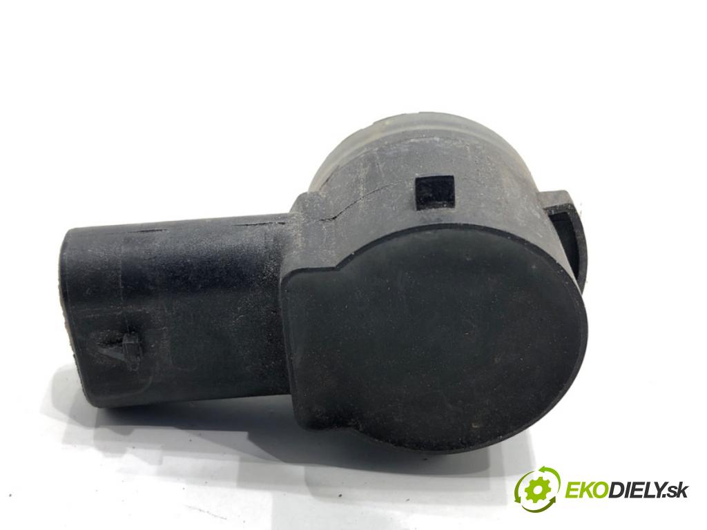 VOLVO XC60 II SUV 2020 173 kW B5 Mild-Hybrid AWD 1969 Snímač PDC 31471297