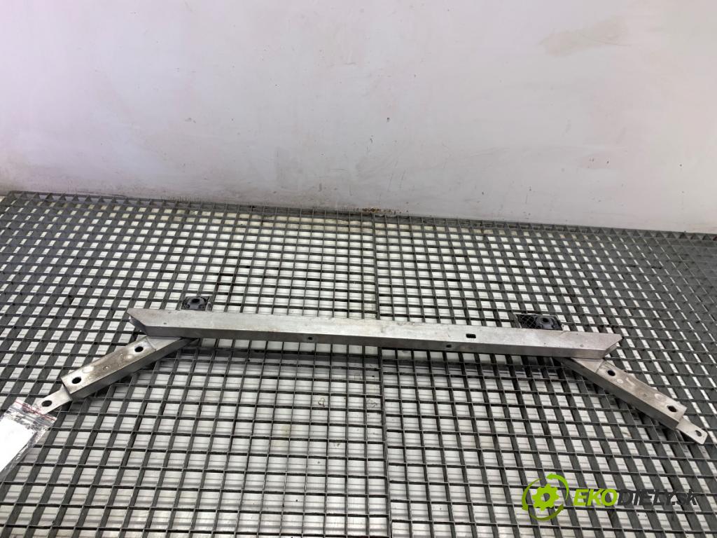 VOLVO XC60 II SUV 2020 173 kW B5 Mild-Hybrid AWD 1969 Výstuha horná  (Výstuha)