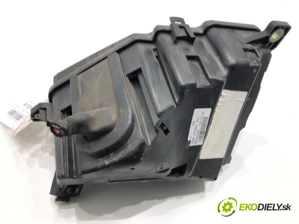 VOLVO XC60 II SUV 2020 173 kW B5 Mild-Hybrid AWD 1969 skříňka poistková  (Pojistková skříňka)