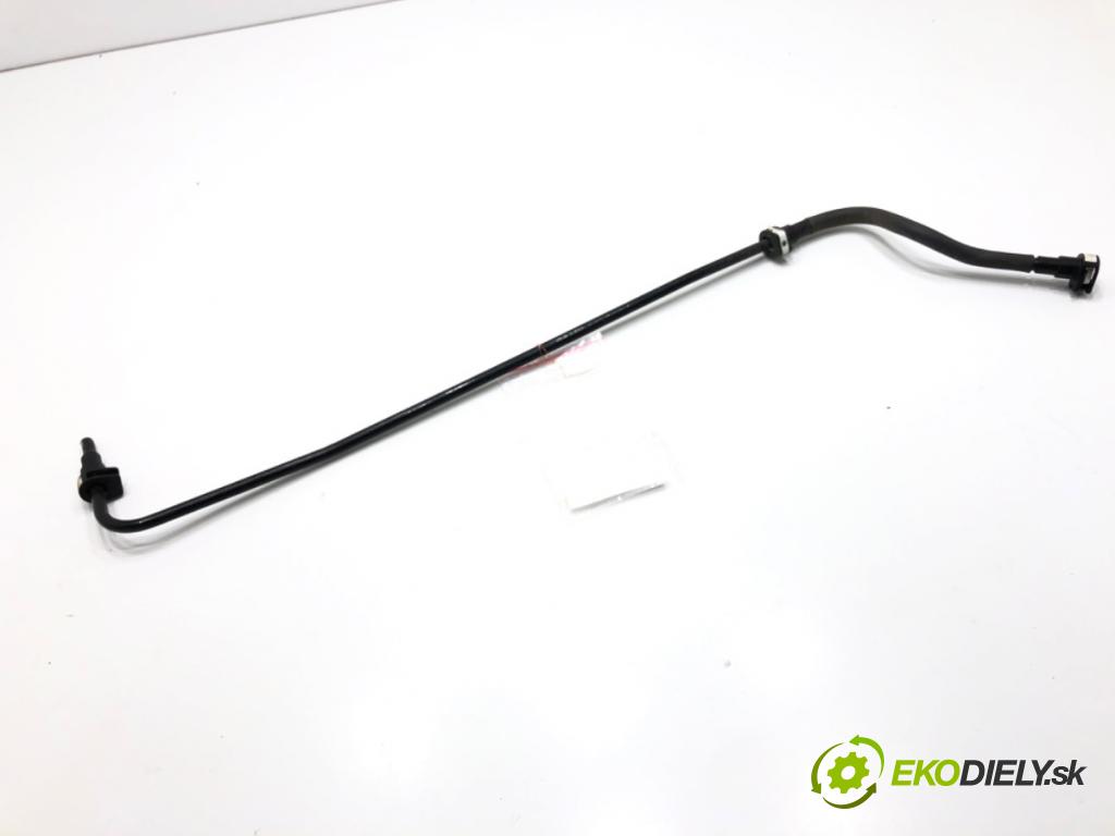 VOLVO XC60 II SUV 2020 173 kW B5 Mild-Hybrid AWD 1969 Rúrka PALIVO: 31432271