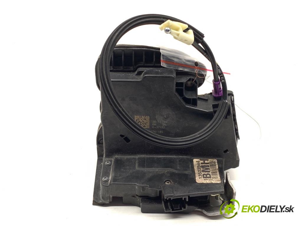 OPEL INSIGNIA B Kombi 2021 128 kW 2.0 CDTi (35) 1995 zámok Dvere pravy predný 13533594