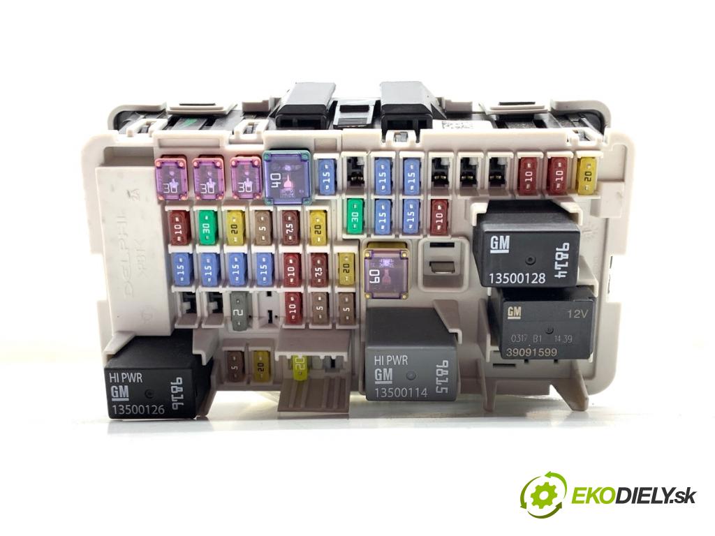 OPEL INSIGNIA B Kombi 2021 128 kW 2.0 CDTi (35) 1995 Skrinka poistková 35048788 (Poistková skrinka)