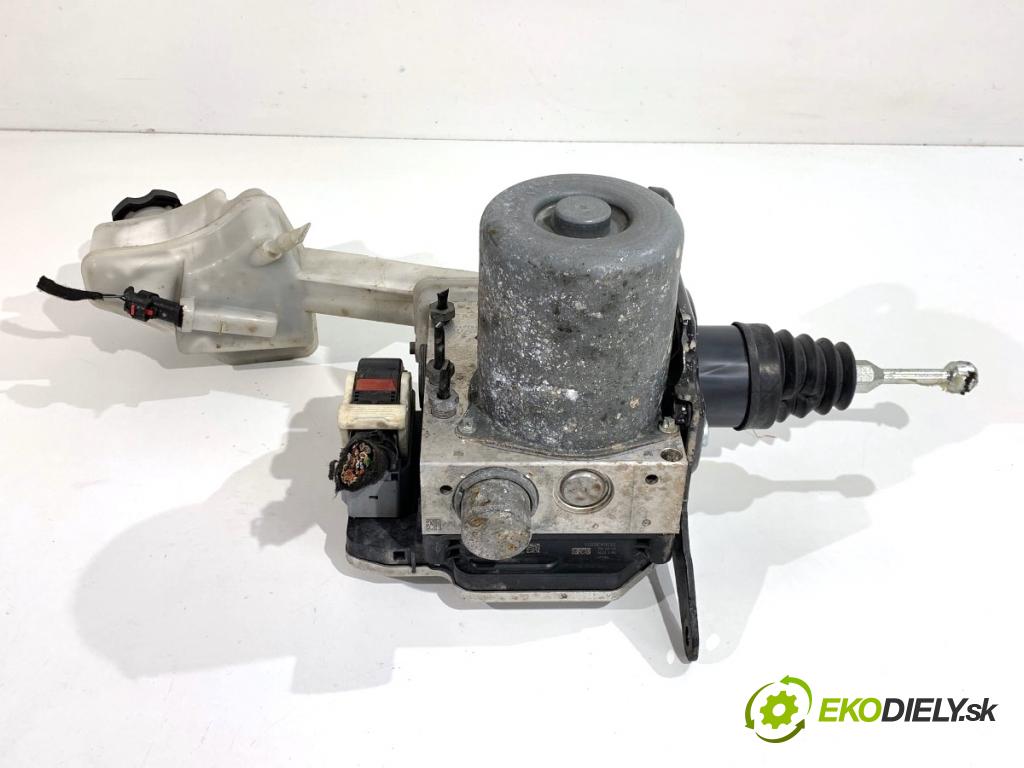 OPEL INSIGNIA B Kombi 2021 128 kW 2.0 CDTi (35) 1995 Posilovač bŕzd 84916673 0265956898