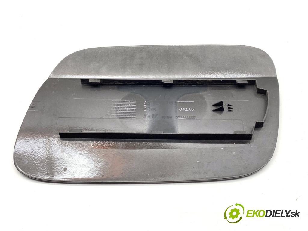 OPEL INSIGNIA B Kombi 2021 128 kW 2.0 CDTi (35) 1995 Dvierka nádrže paliva 39117314 (Kľučka dverí ostatné)