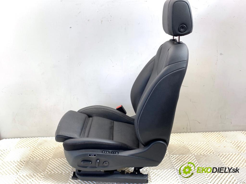OPEL INSIGNIA B Kombi 2021 128 kW 2.0 CDTi (35) 1995 Sedadlo ľavy predný