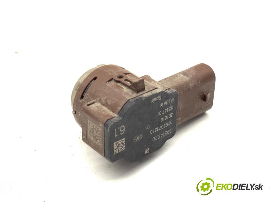 OPEL INSIGNIA B Kombi 2021 128 kW 2.0 CDTi (35) 1995 Snímač PDC 39214620