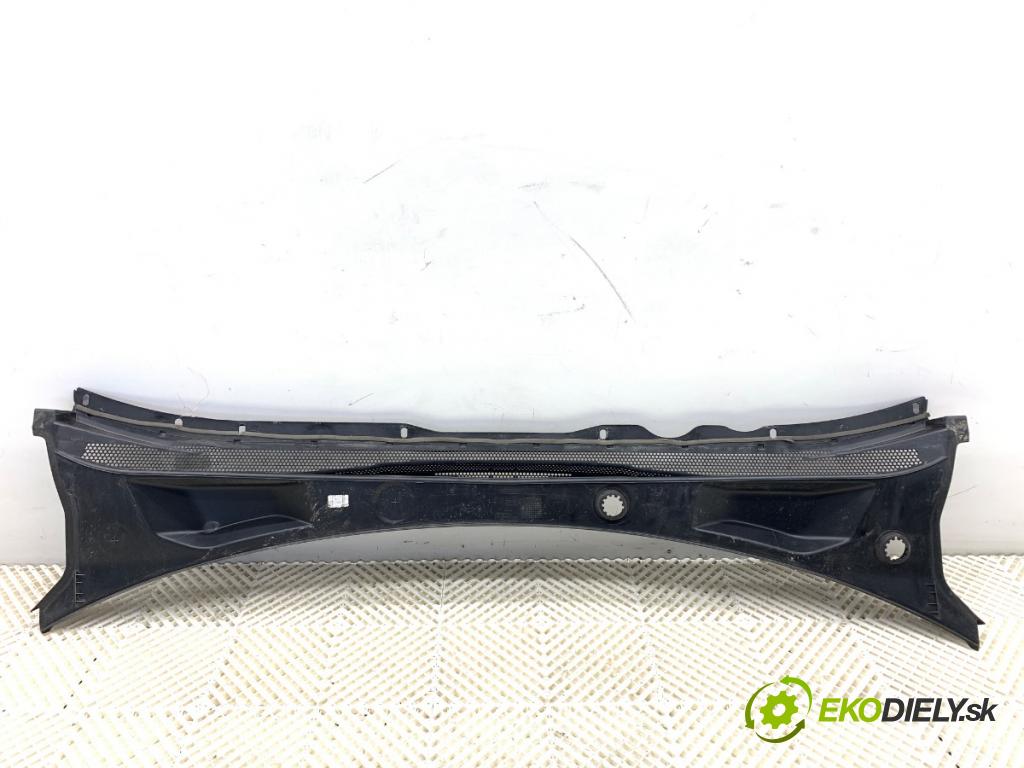 OPEL INSIGNIA B Kombi 2021 128 kW 2.0 CDTi (35) 1995 Torpédo, plast pod čelné okno 39220123 (Torpédo (plast pod čelným sklom))