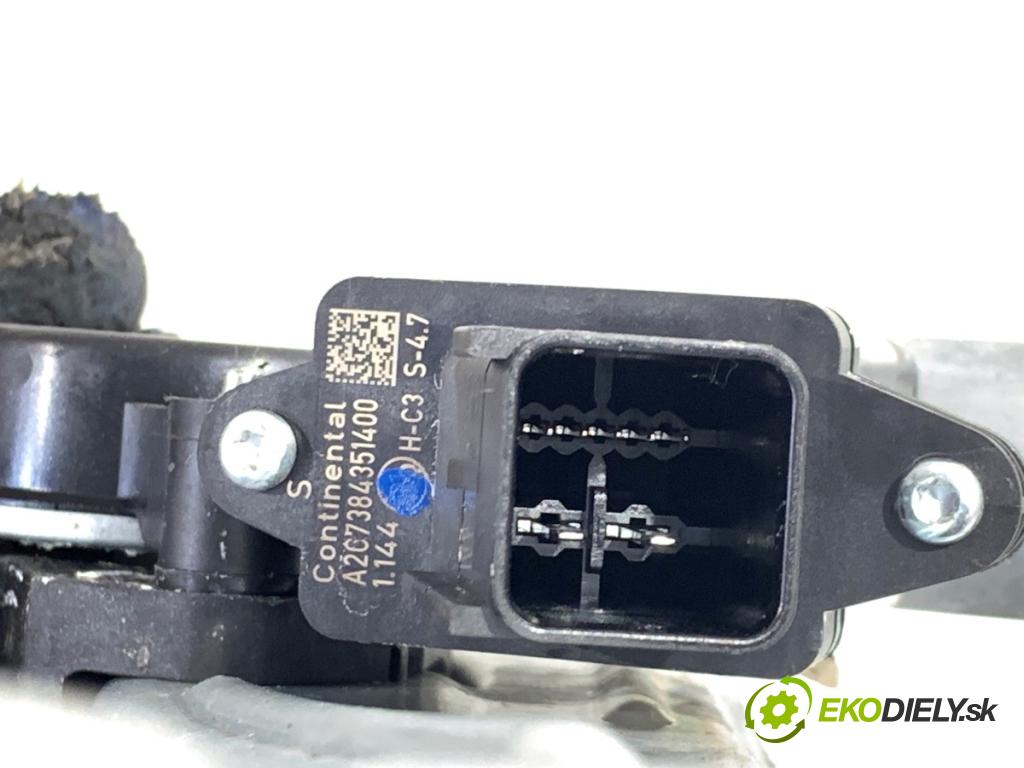 OPEL INSIGNIA B Kombi 2021 128 kW 2.0 CDTi (35) 1995 mechanismus okna pravý zadní část