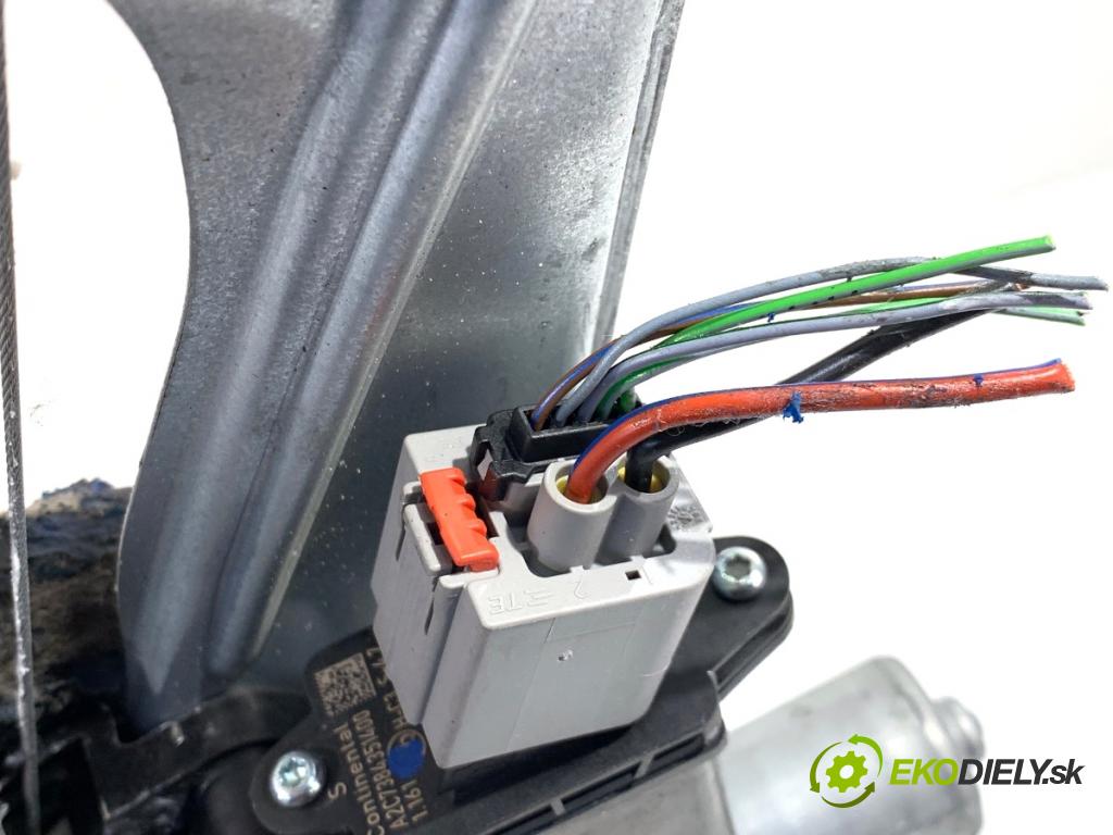 OPEL INSIGNIA B Kombi 2021 128 kW 2.0 CDTi (35) 1995 mechanismus okna levý zadní část 3917657