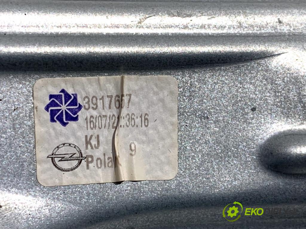 OPEL INSIGNIA B Kombi 2021 128 kW 2.0 CDTi (35) 1995 mechanismus okna levý zadní část 3917657