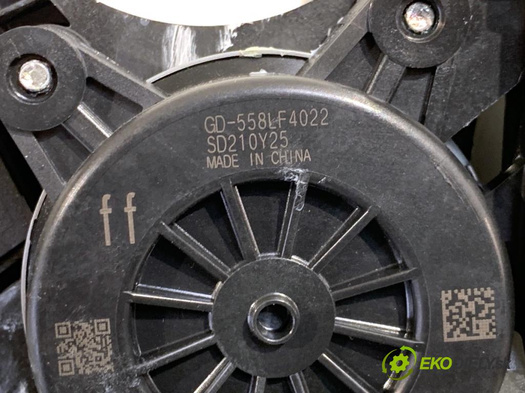 OPEL INSIGNIA B Kombi 2021 128 kW 2.0 CDTi (35) 1995 mechanismus okna pravý přední část