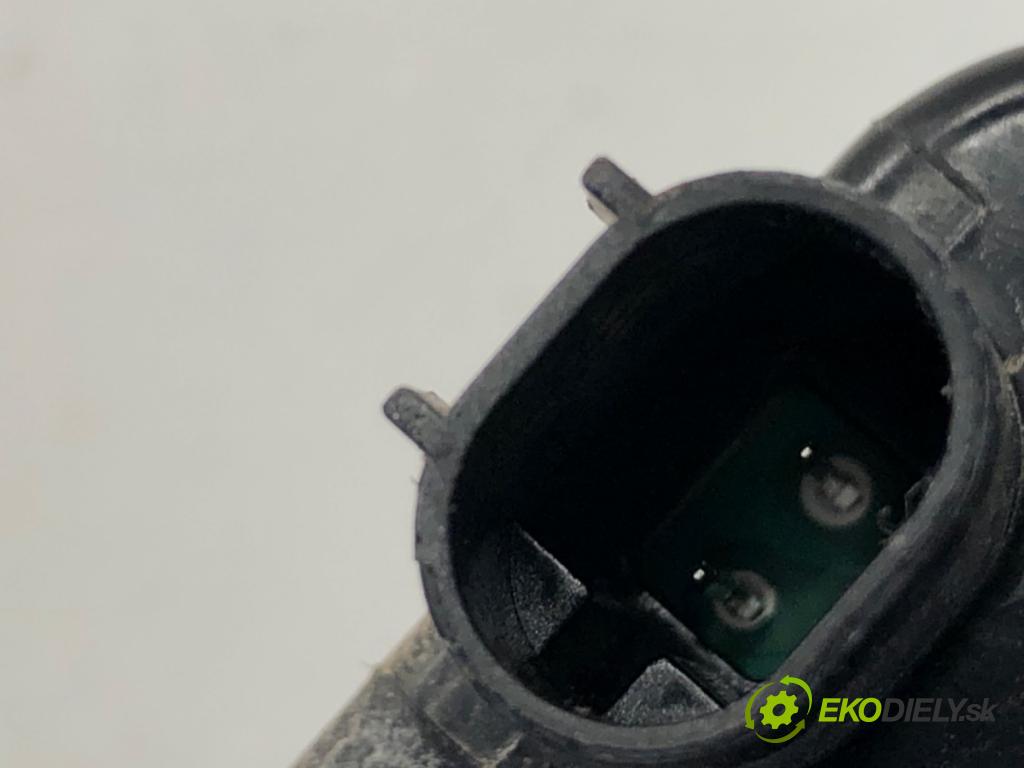 OPEL INSIGNIA B Kombi 2021 128 kW 2.0 CDTi (35) 1995 Svetlo brzdových svetiel 39037080