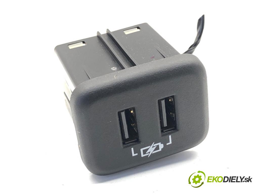 OPEL INSIGNIA B Kombi 2021 128 kW 2.0 CDTi (35) 1995 HNÍZDO: USB 13598459