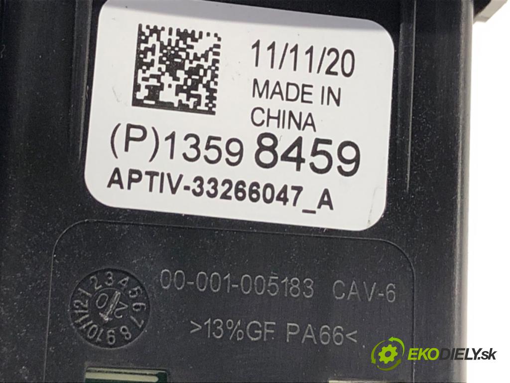 OPEL INSIGNIA B Kombi 2021 128 kW 2.0 CDTi (35) 1995 HNÍZDO: USB 13598459