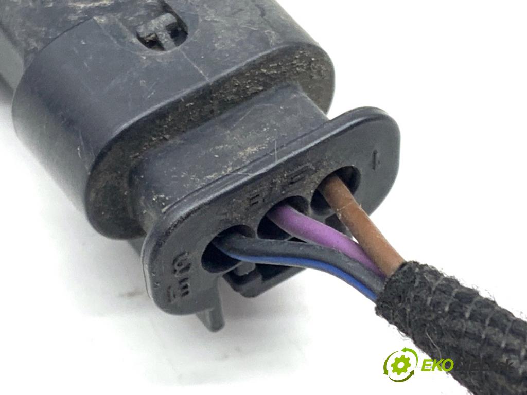 OPEL INSIGNIA B Kombi 2021 128 kW 2.0 CDTi (35) 1995 snímač PDC 39215476