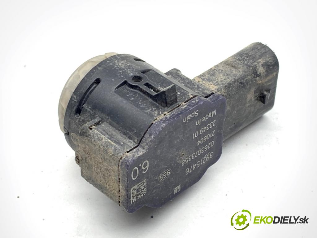 OPEL INSIGNIA B Kombi 2021 128 kW 2.0 CDTi (35) 1995 snímač PDC 39215476