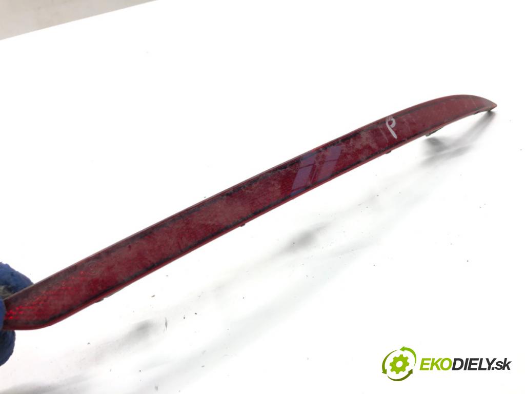 OPEL INSIGNIA B Kombi 2021 128 kW 2.0 CDTi (35) 1995 reflexne nárazníka pravá zad