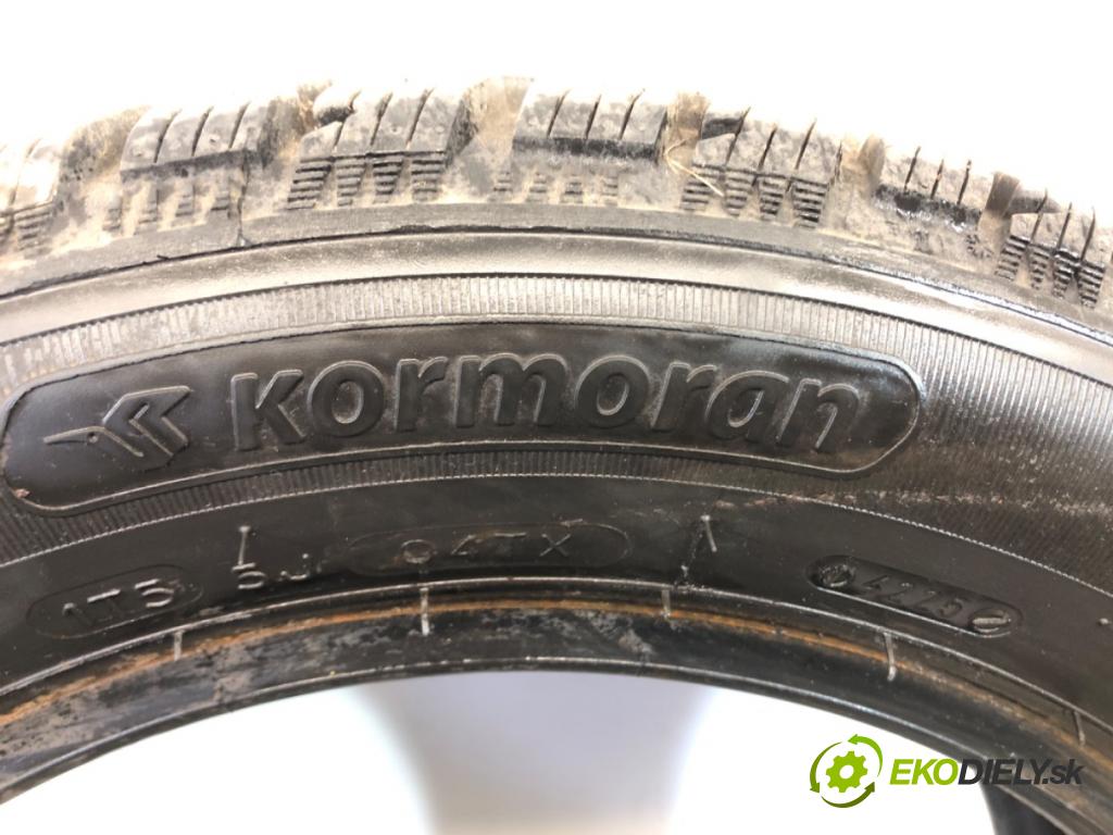 --- ---      PNEUMATIKA: zima 1X 185/60 15" KORMORAN