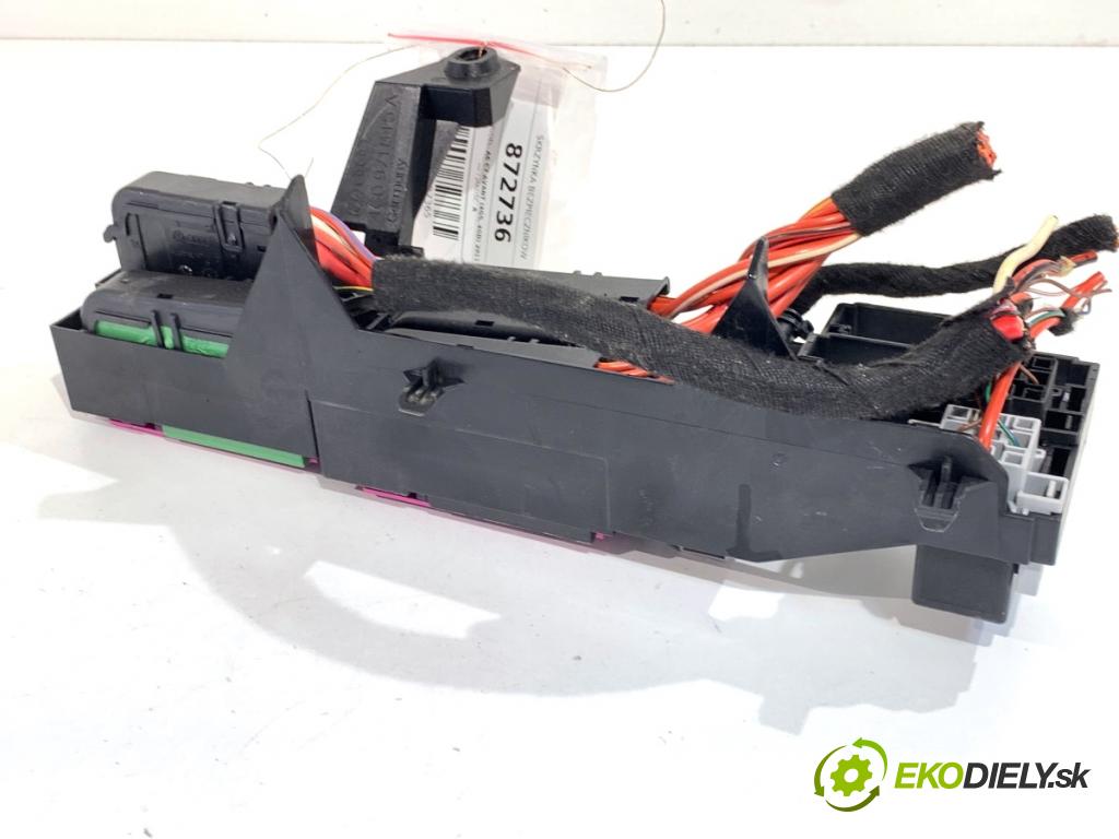 AUDI A6 C7 Kombi 2012 120 kW 2.0 TDI 1968 skříňka poistková 4G0971845A (Pojistková skříňka)