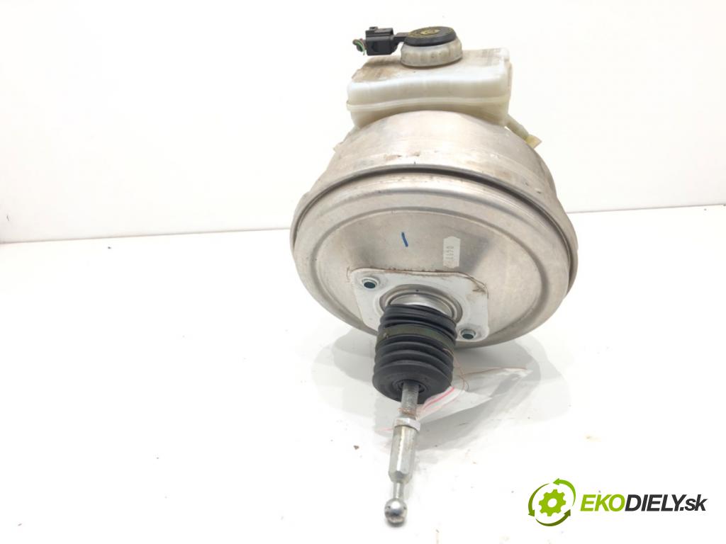 AUDI A6 C7 Kombi 2012 120 kW 2.0 TDI 1968 posilovač bŕzd 4G1612103G