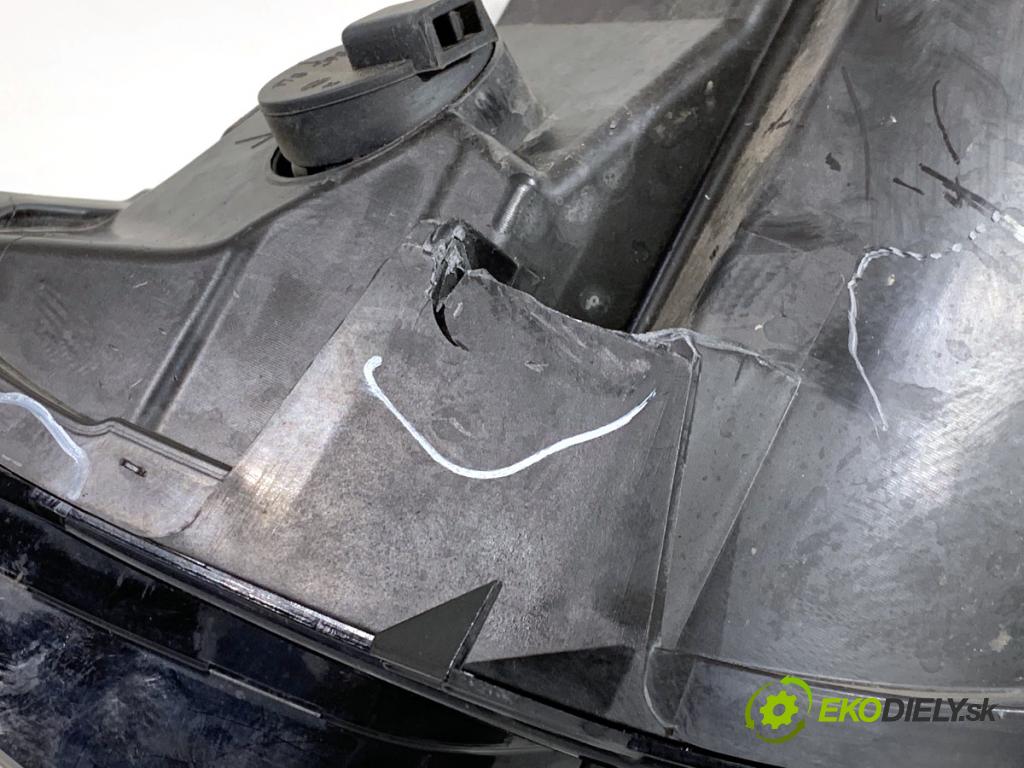 AUDI A6 C7 Kombi 2012 120 kW 2.0 TDI 1968 Svetlomet pravy predný LED 4G0941044J