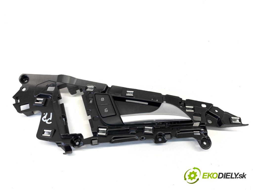 AUDI A6 C7 Kombi 2012 120 kW 2.0 TDI 1968 Kľučka vnútorná pravy predný 4G0837020A