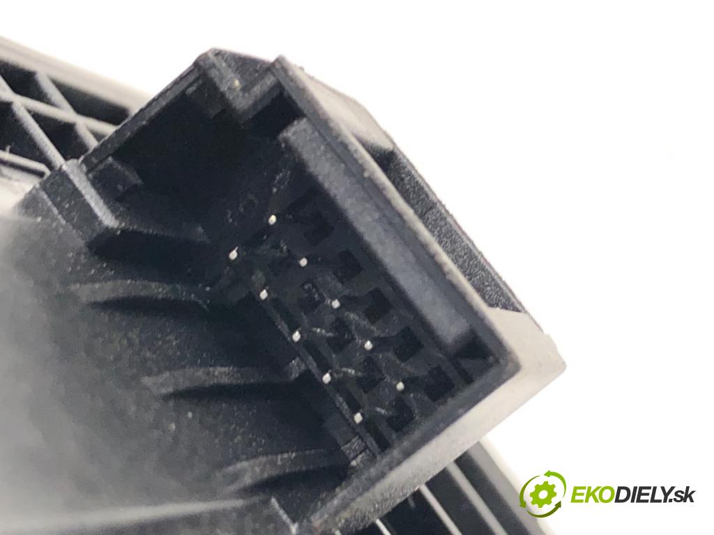 AUDI A6 C7 Kombi 2012 120 kW 2.0 TDI 1968 přepínač oken 4G0959851 (Páčky pod volantem)