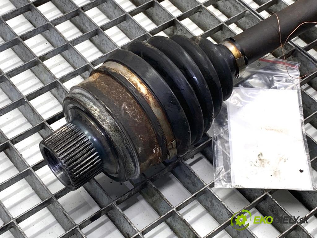 AUDI A6 C7 Kombi 2012 120 kW 2.0 TDI 1968 Poloos pravy predný