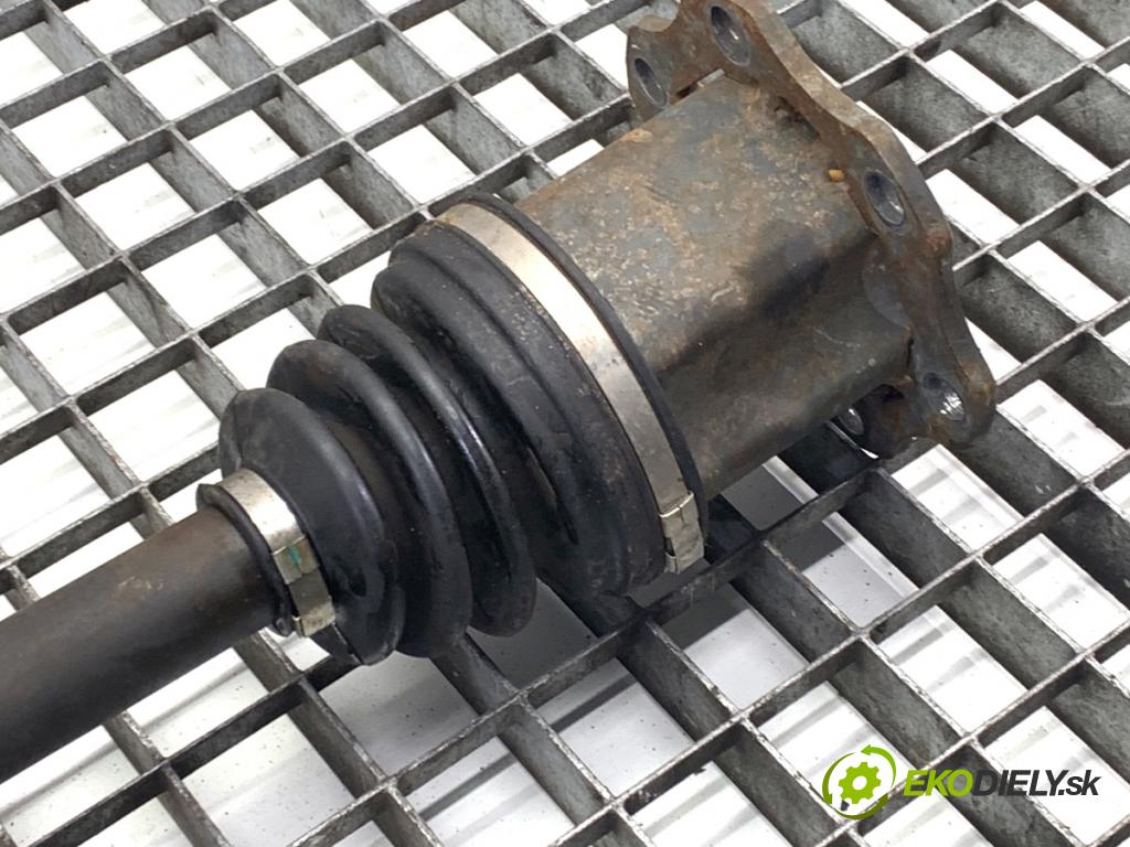 AUDI A6 C7 Kombi 2012 120 kW 2.0 TDI 1968 Poloos pravy predný