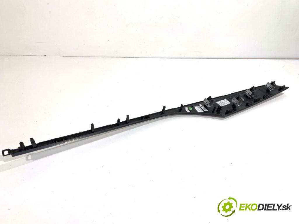 AUDI A6 C7 Kombi 2012 120 kW 2.0 TDI 1968 lišty kryt 4G1853190 4G1853189B (Lišta)