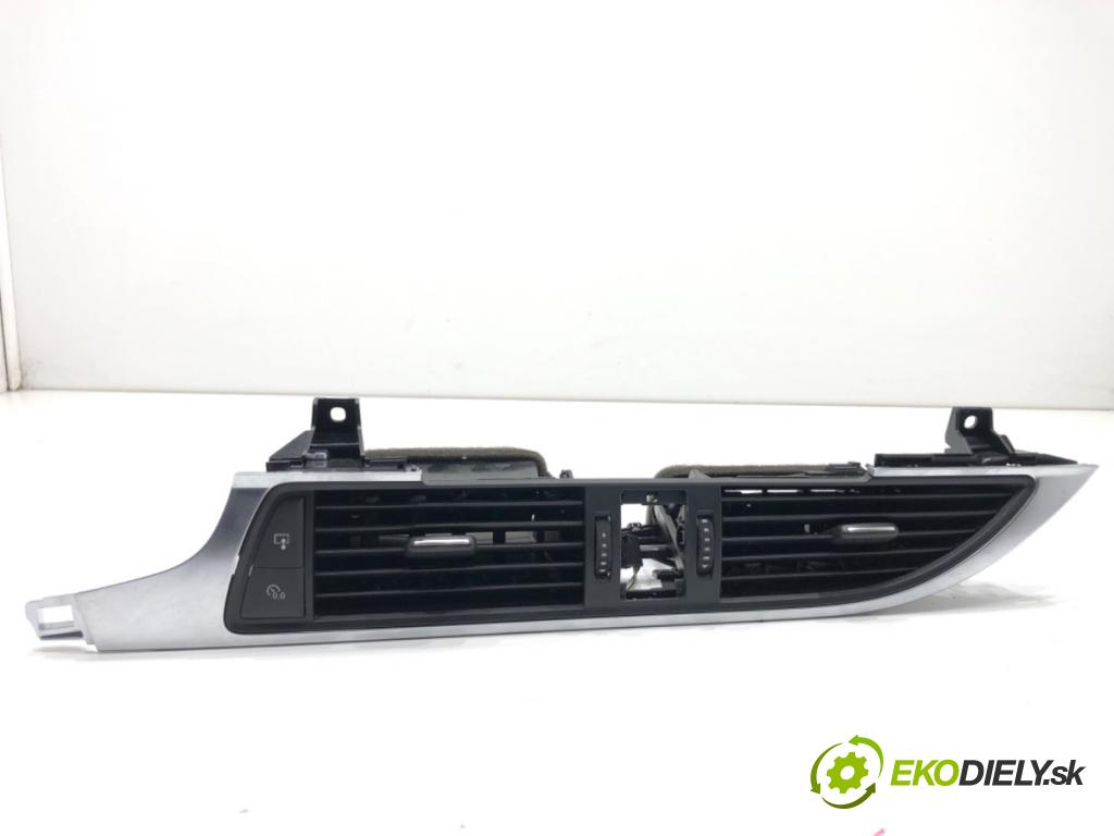 AUDI A6 C7 Kombi 2012 120 kW 2.0 TDI 1968 Mriežky kúrenia predný 9025900